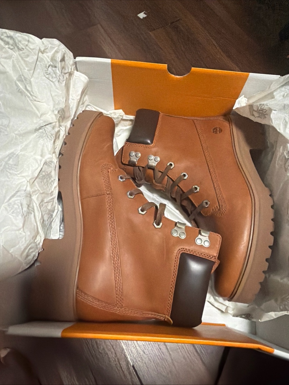 Timberland Women's Carnaby Cool 6-Inch Boots, Saddle, Sz 10